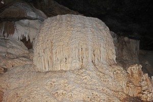 Пещера Kaeo и Sai